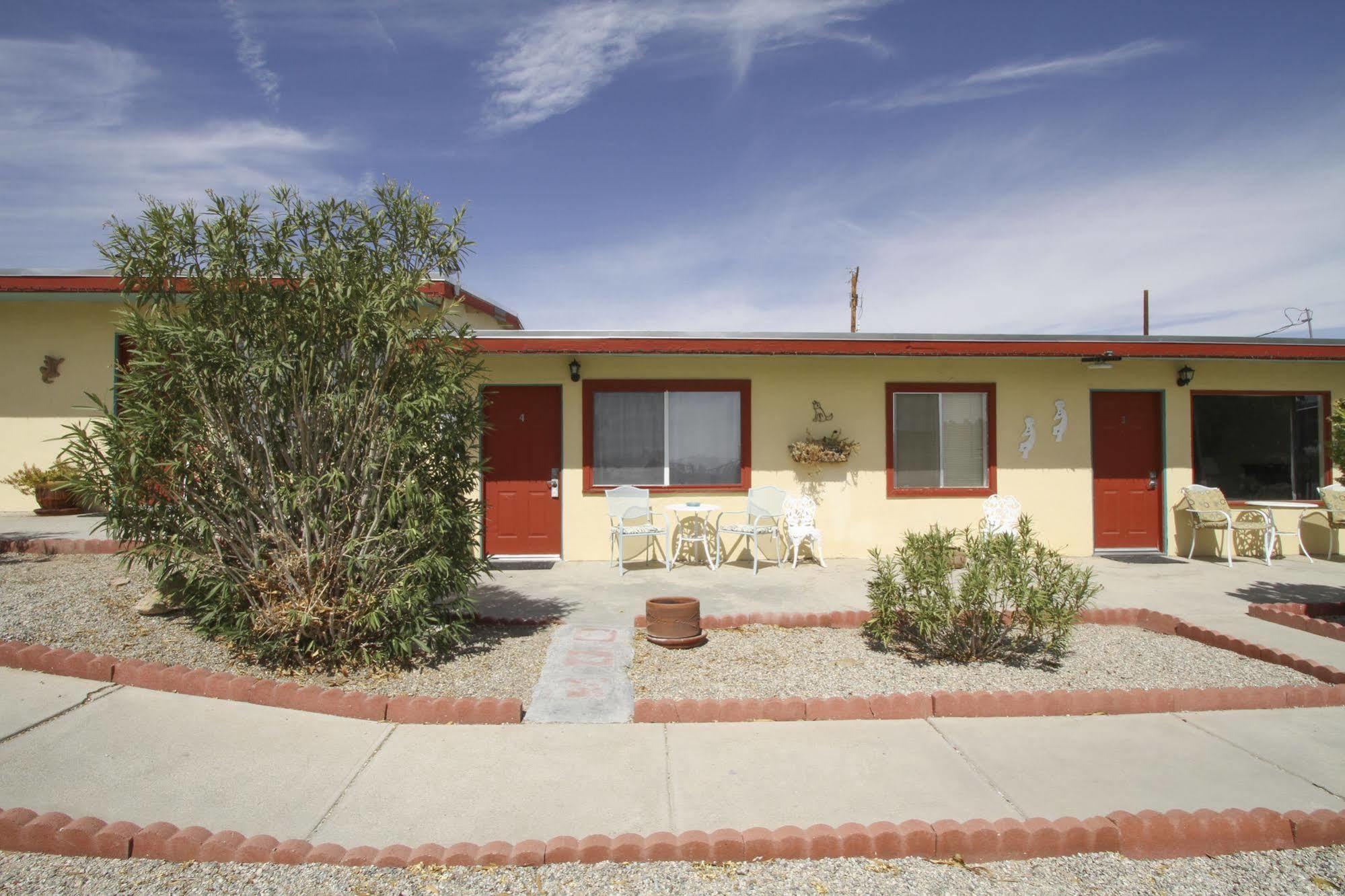 Harmony Motel Twentynine Palms Extérieur photo